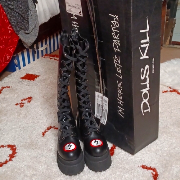SUPER RARE-Size W11- Dolls Kill.X.Marilyn Manson-Knee High Platforms!! - Picture 3 of 17
